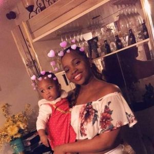 Meet your Posher, Kim